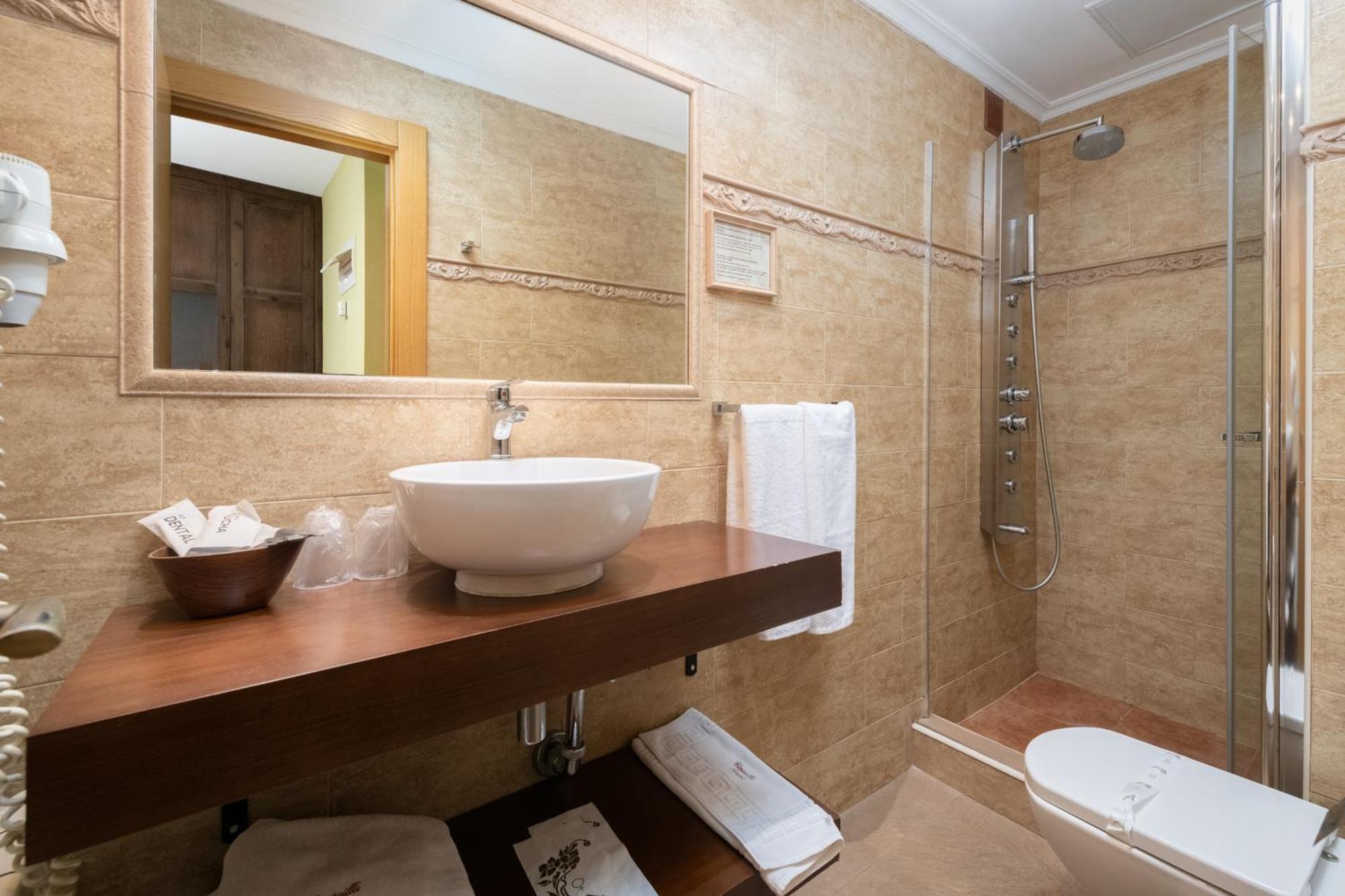 Cimavilla Rooms Хихон Экстерьер фото